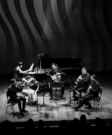 Chamber ensemble on the stage of the chamber hall of the NOSPR.
