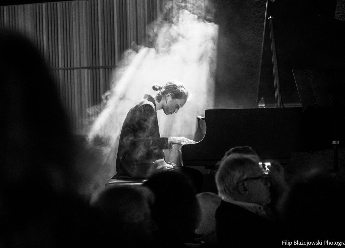 Zdjęcie pianistki Hanny Derej